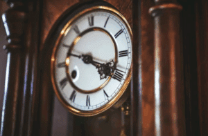trasporto orologio a pendolo